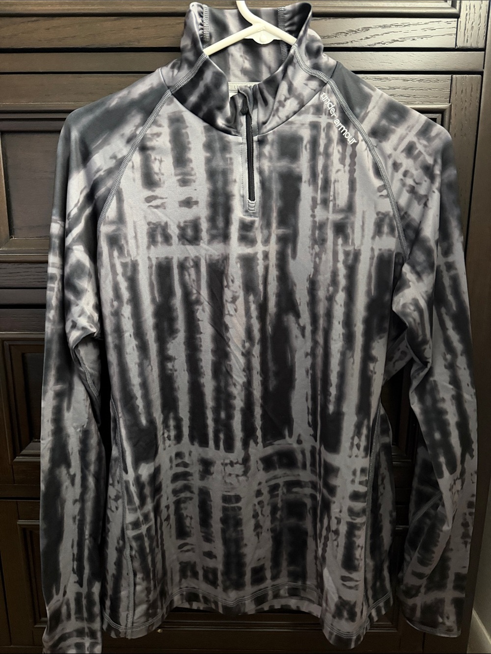 Under Armour Women’s Grey Tie-Dye Long Sleeve Swim Top - Quarter Zip
